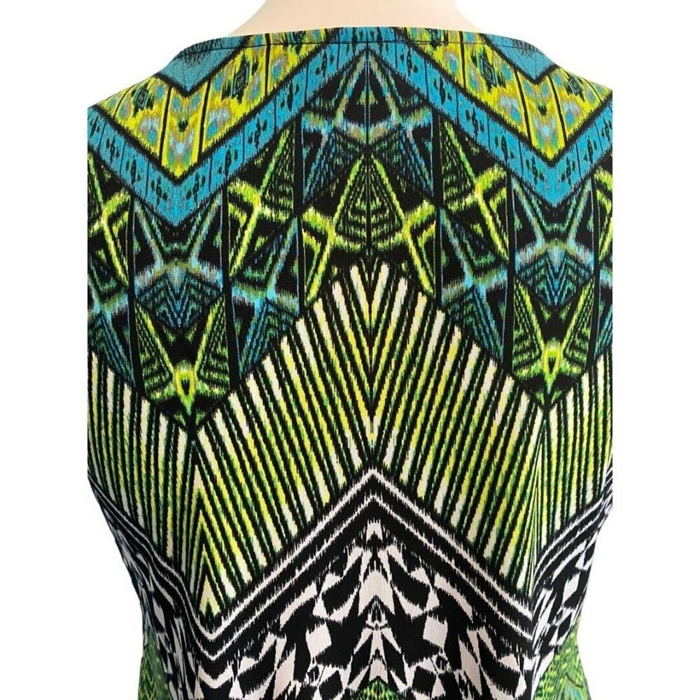 Large Coco Bianco Zigzag Multi Color Short Sleeve… - image 7